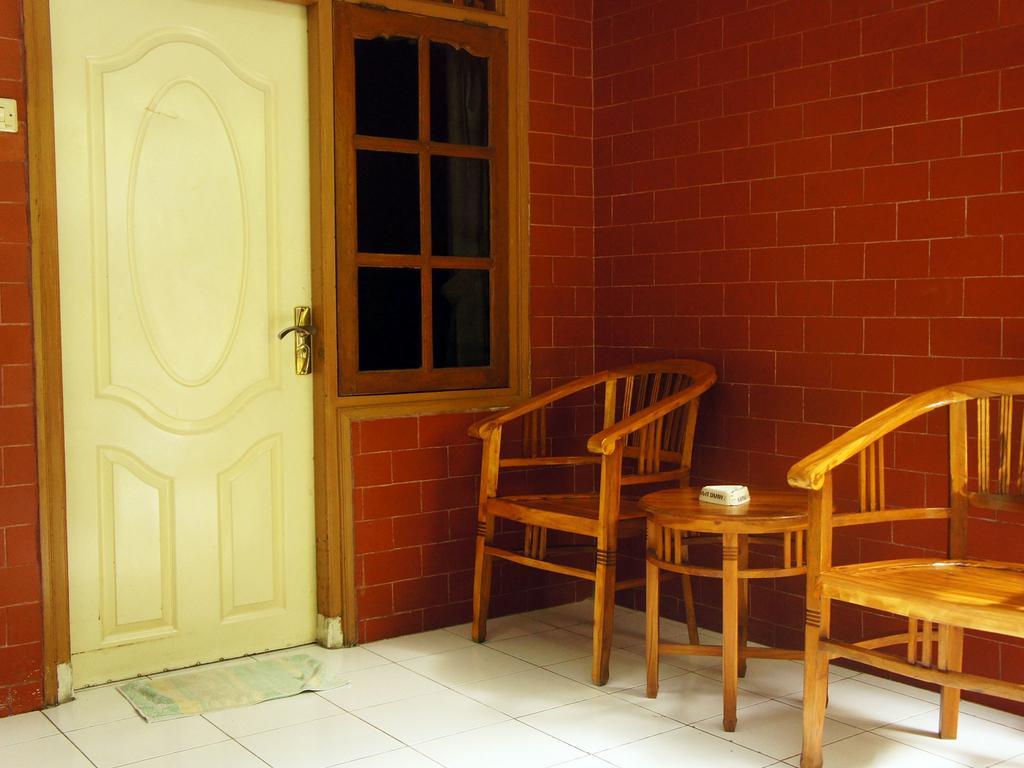Waringin Homestay Kuta Lombok Exterior foto