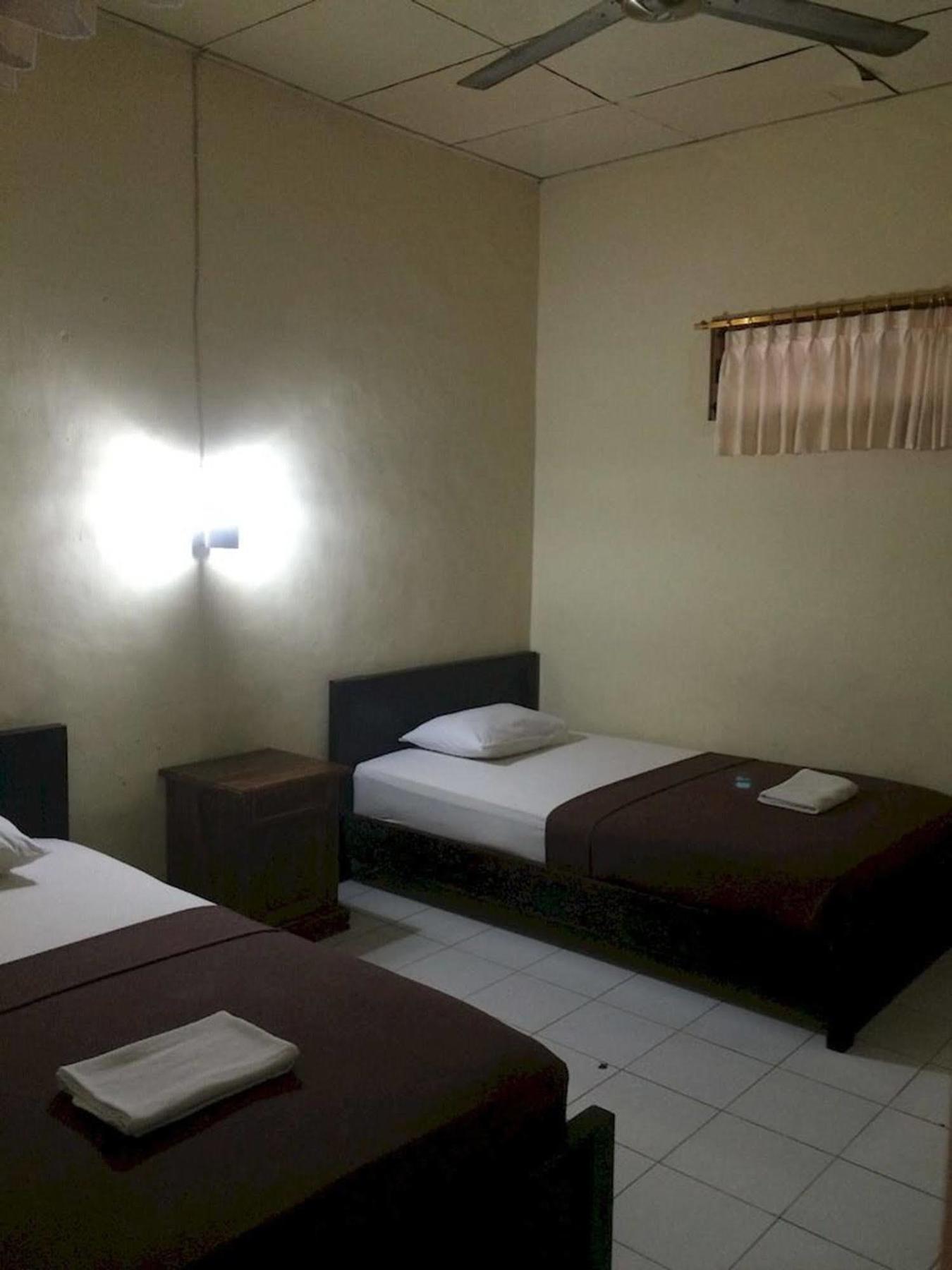 Waringin Homestay Kuta Lombok Exterior foto