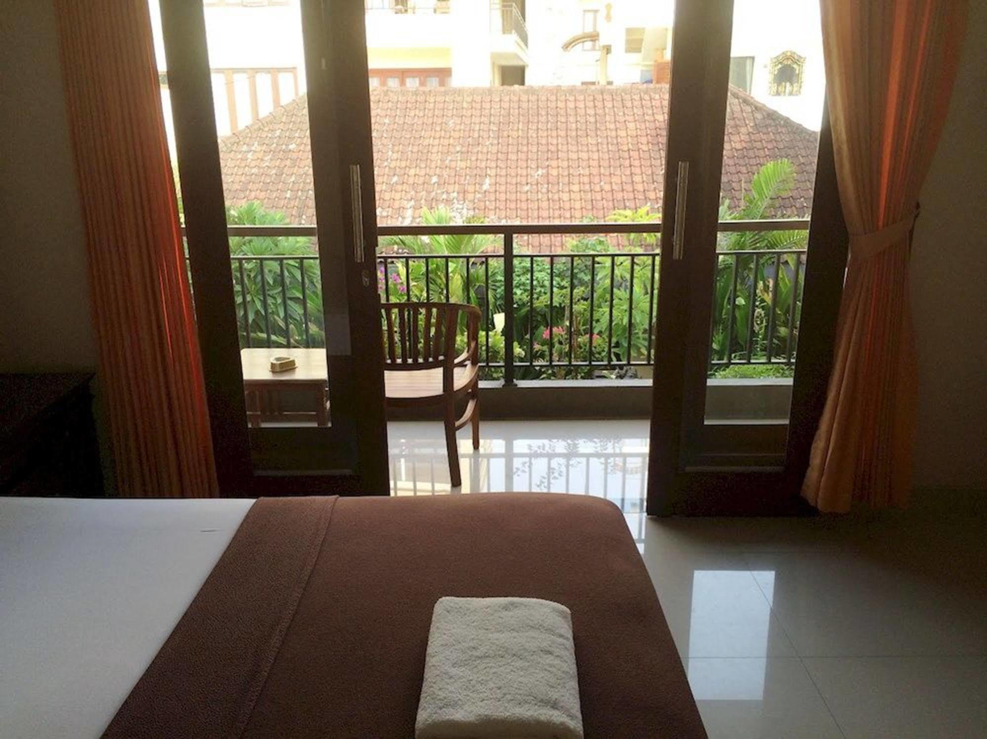 Waringin Homestay Kuta Lombok Exterior foto